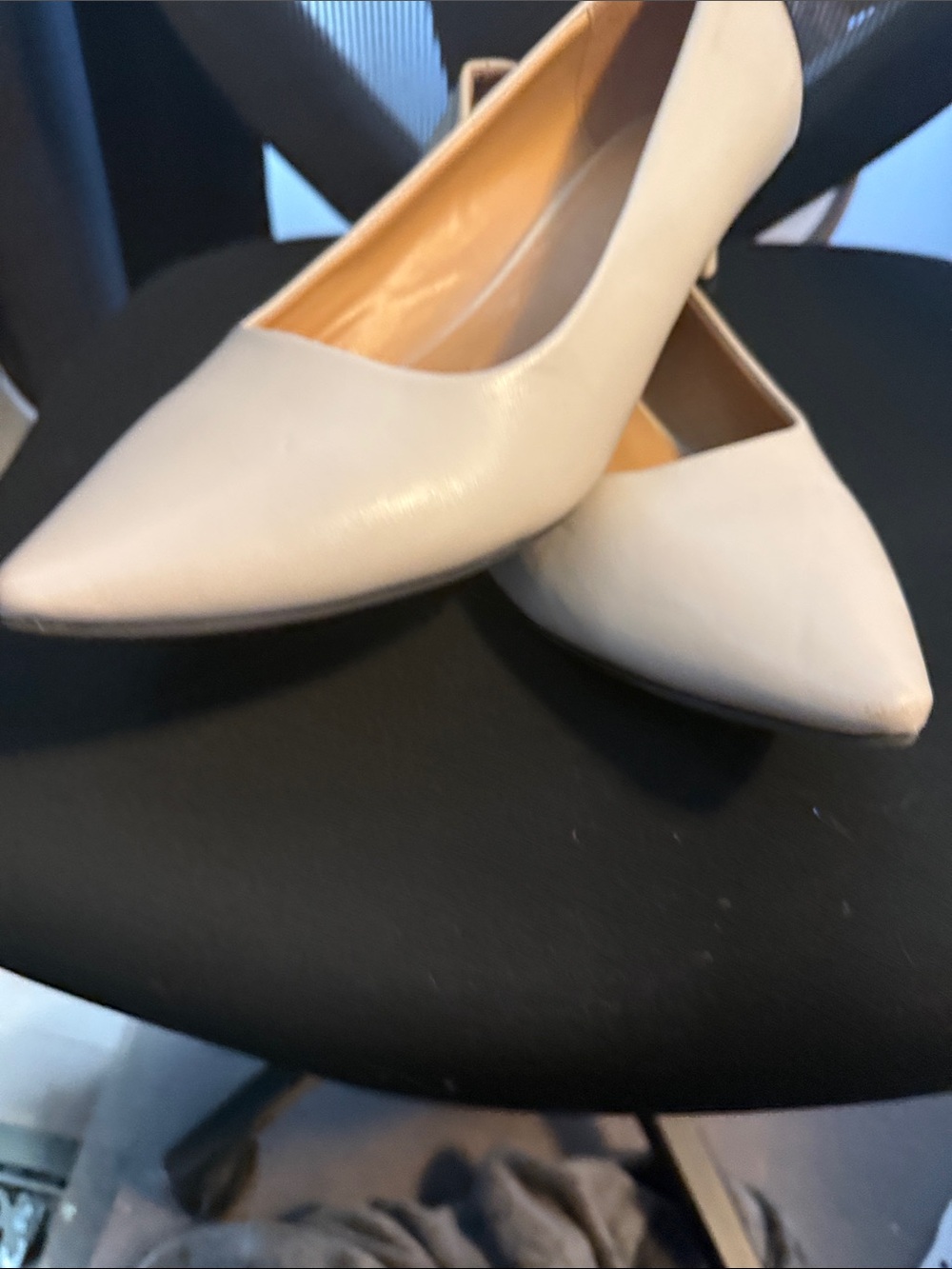 Andres Machado Cream Pointed-Toe Kitten Heels